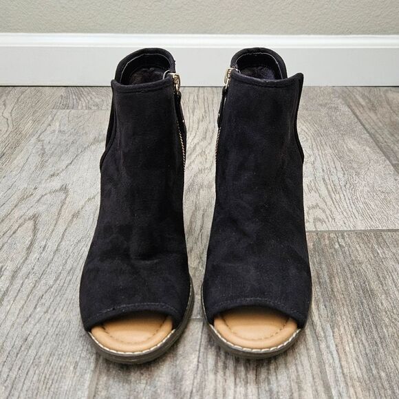 Dr. Scholl's Postone Black Peep-Toe Chunky Heel Ankle Boots - Picture 2 of 15